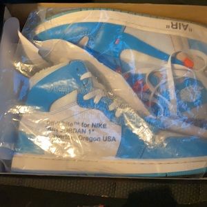 Off-White UNC